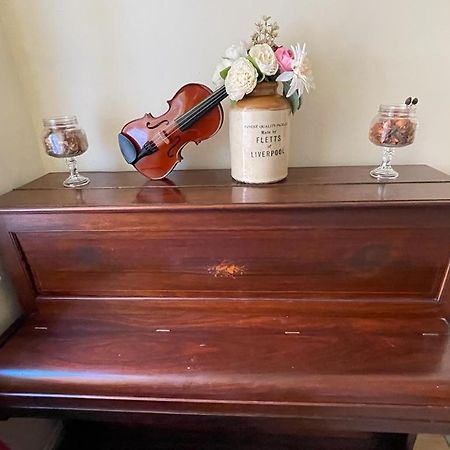 Room In Family Home Near Penny Lane Λίβερπουλ Εξωτερικό φωτογραφία