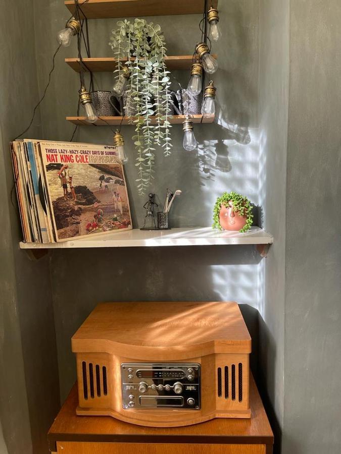 Room In Family Home Near Penny Lane Λίβερπουλ Εξωτερικό φωτογραφία